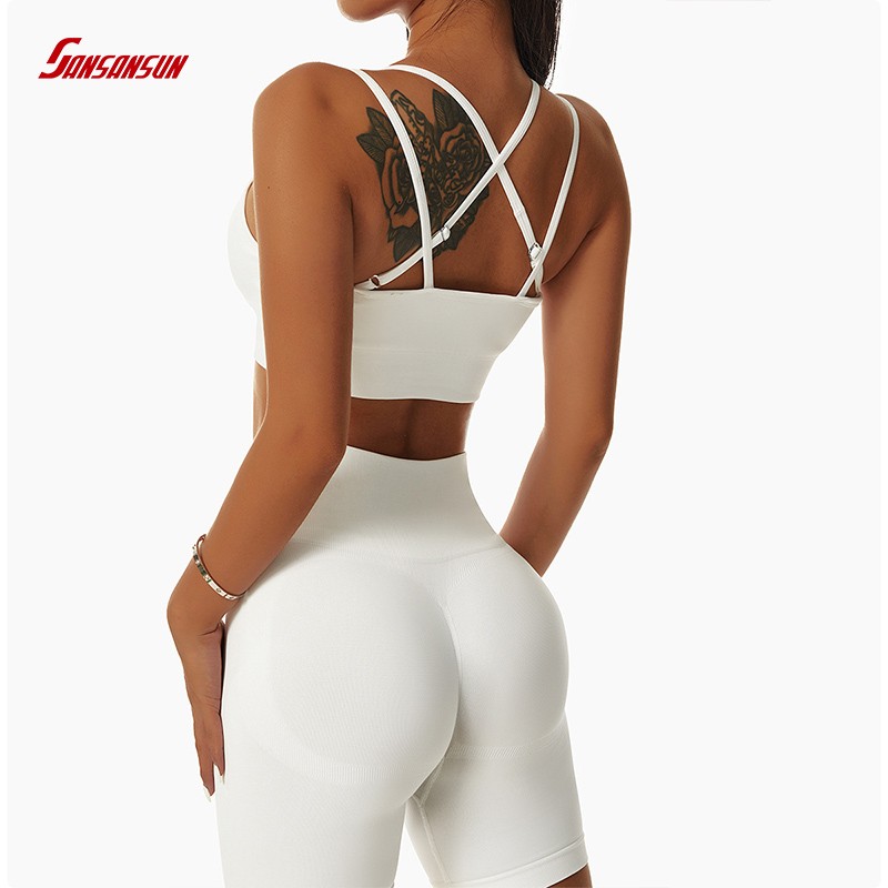 Y-back design women sports bra
