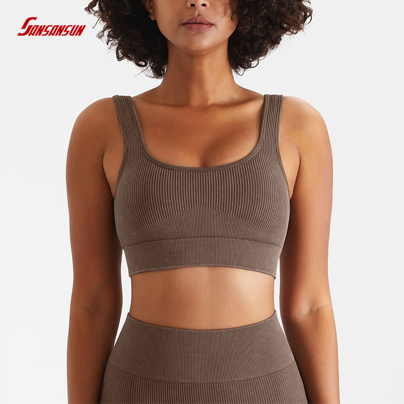 Women seamless sports bra